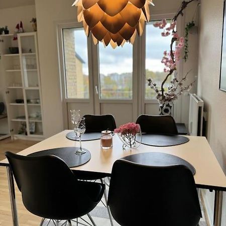Stor Og Lys Lejlighed I Hjertet Af Holstebro Eksteriør billede