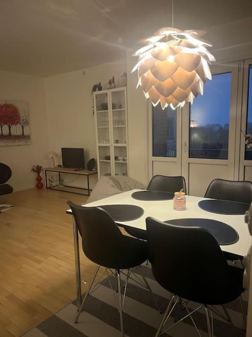 Stor Og Lys Lejlighed I Hjertet Af Holstebro Eksteriør billede