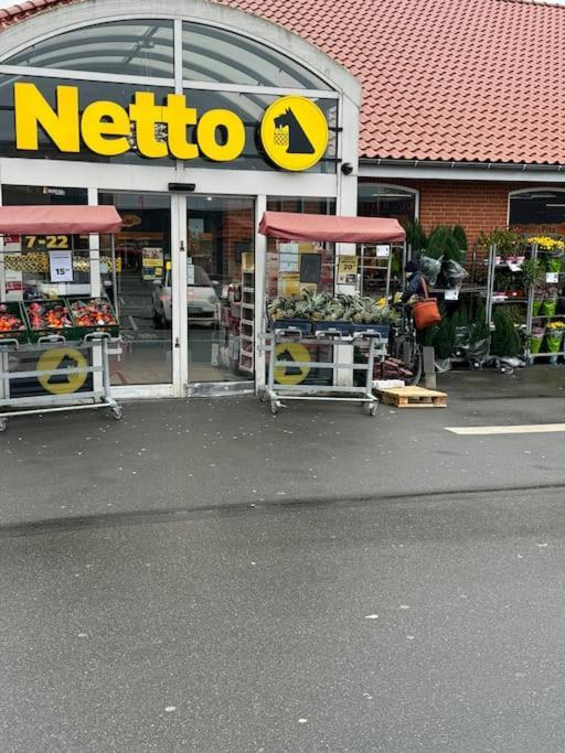 Stor Og Lys Lejlighed I Hjertet Af Holstebro Eksteriør billede